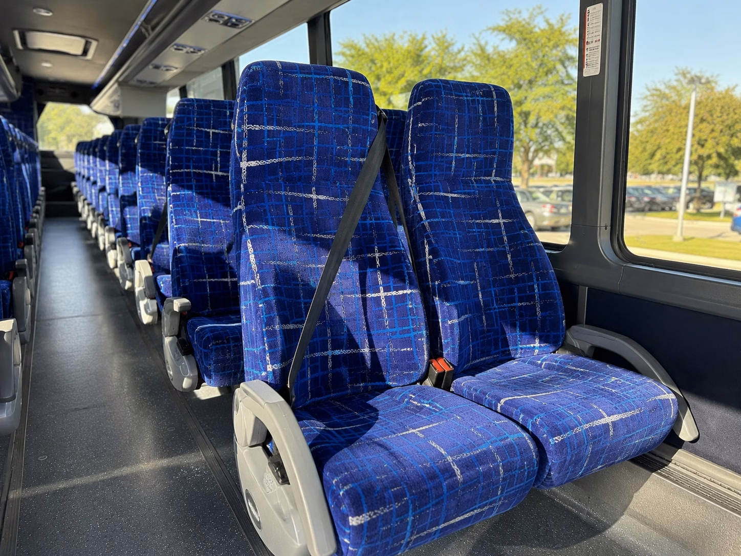 metlife stadium fan shuttles from elizabeth new jersey