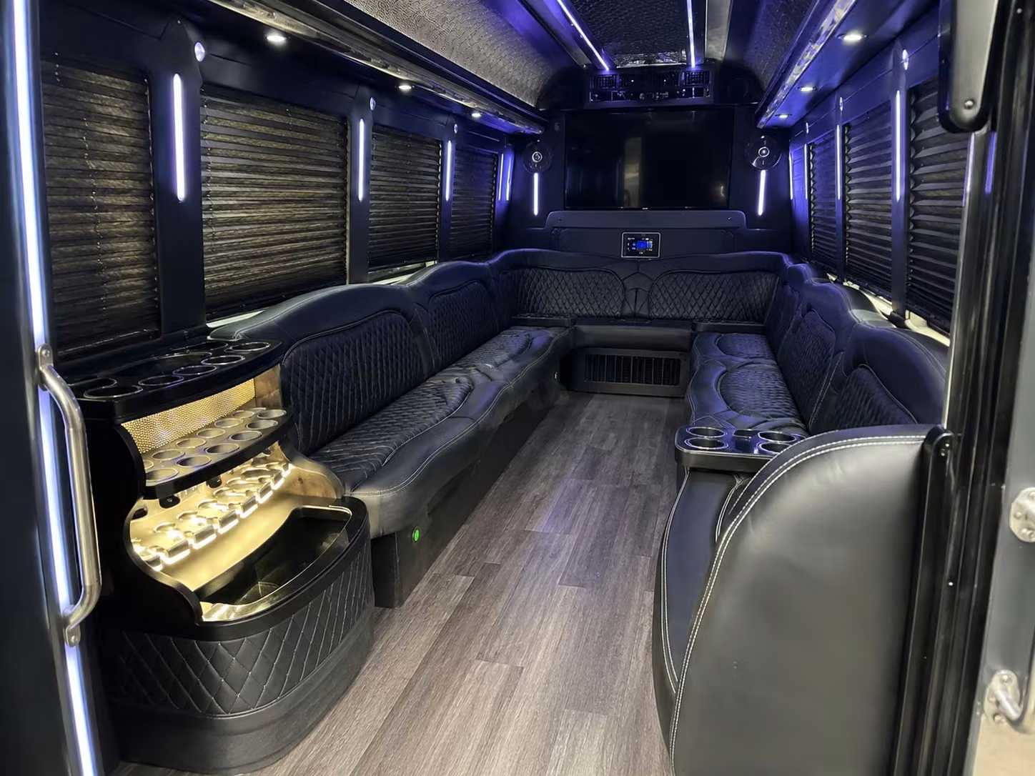 party buses from elizabeth to metlife stadium for festival season